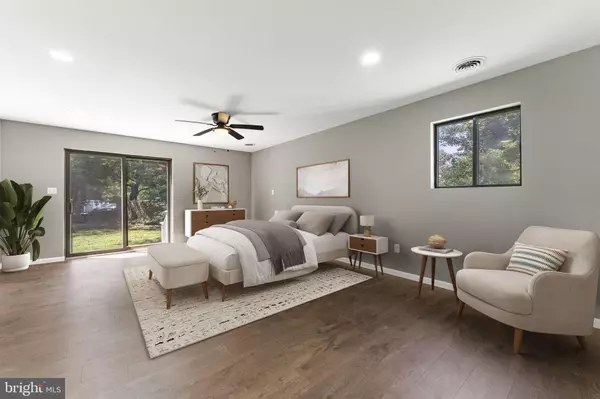 Moorestown, NJ 08057,112 BEACON ST