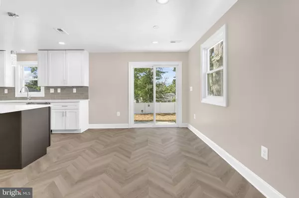 Landover, MD 20785,2414 GREELEY PL