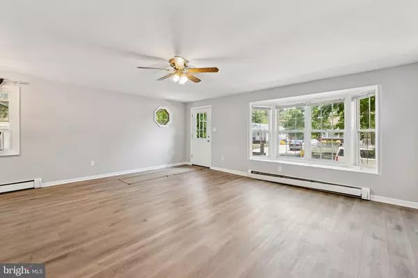 Pennsauken, NJ 08109,8517 OSLER AVE