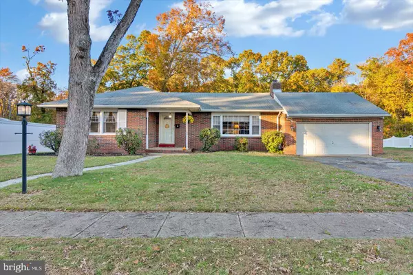 126 CREST AVE, Berlin, NJ 08009