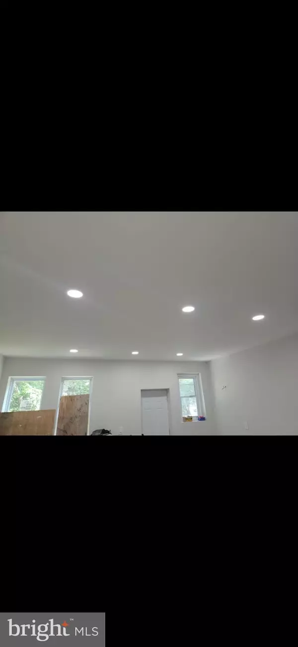 1606 PERSHING ST, Camden, NJ 08104