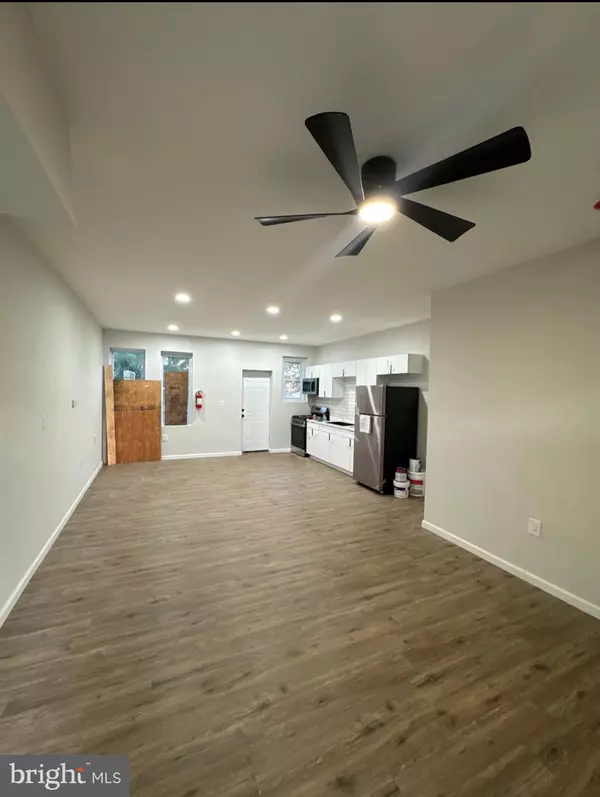 1606 PERSHING ST, Camden, NJ 08104