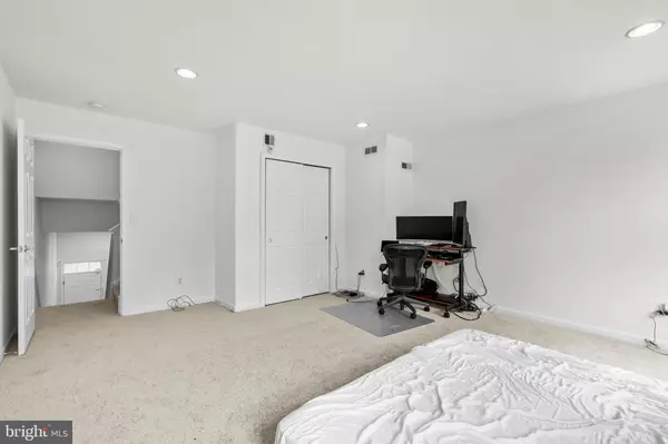Philadelphia, PA 19123,1135 N ORIANNA ST