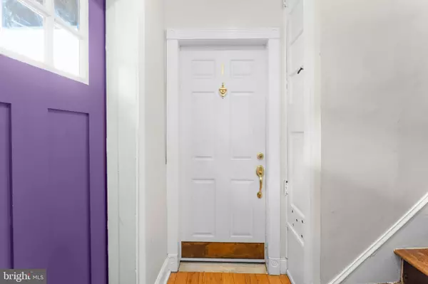 Washington, DC 20001,550 HOBART PL NW #1