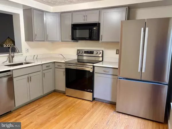 Arnold, MD 21012,1436 POINT O WOODS CT