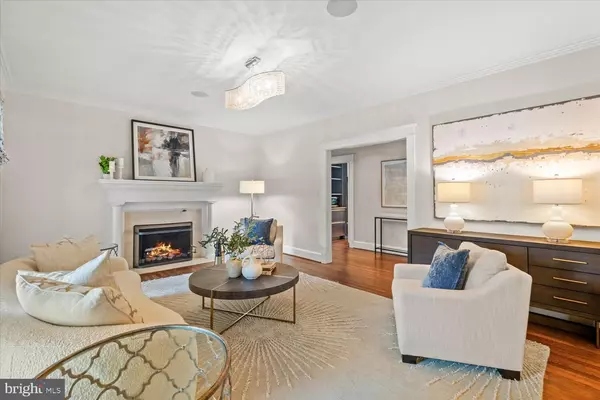 Chevy Chase, MD 20815,4915 CUMBERLAND AVE
