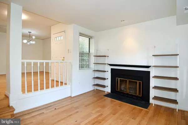 Arlington, VA 22206,2911-B S WOODLEY ST #2