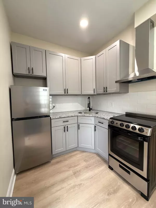 2715 E ONTARIO ST #B, Philadelphia, PA 19134