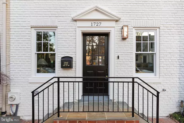 1727 34TH ST NW, Washington, DC 20007