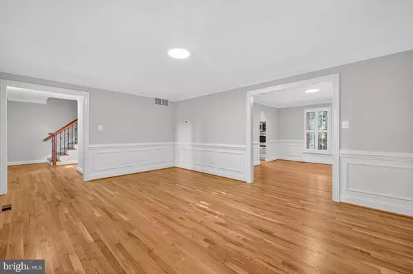 Warrenton, VA 20187,7176 HOMESTEAD CT