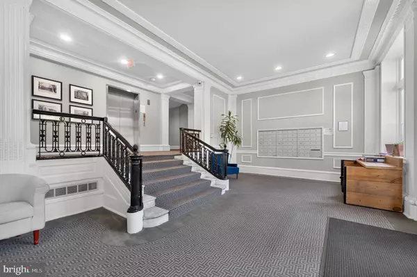 Washington, DC 20009,1916 17TH ST NW #308