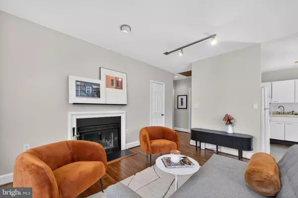 Washington, DC 20009,1916 17TH ST NW #308