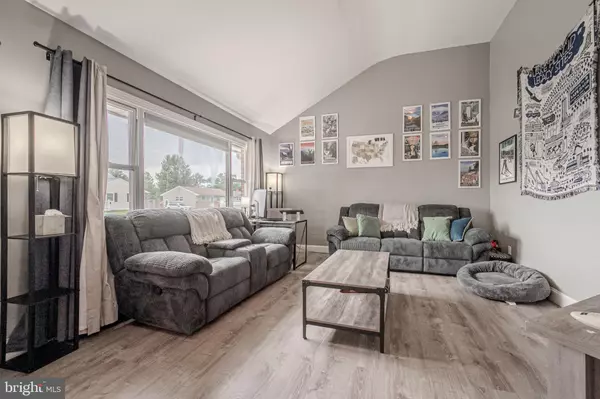 Newark, DE 19713,607 ILSE DR