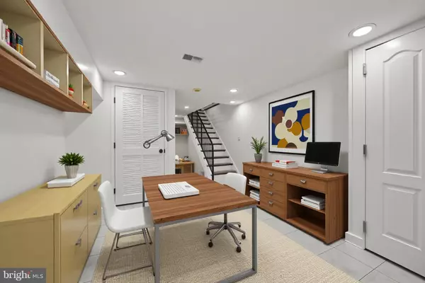 Philadelphia, PA 19146,1406 S 28TH ST