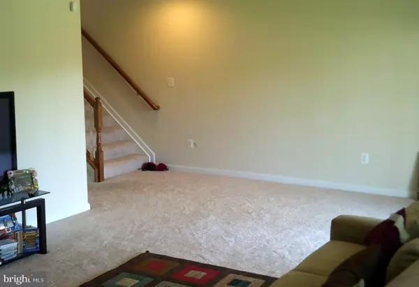 Laurel, MD 20724,8708 SAGEBRUSH LN