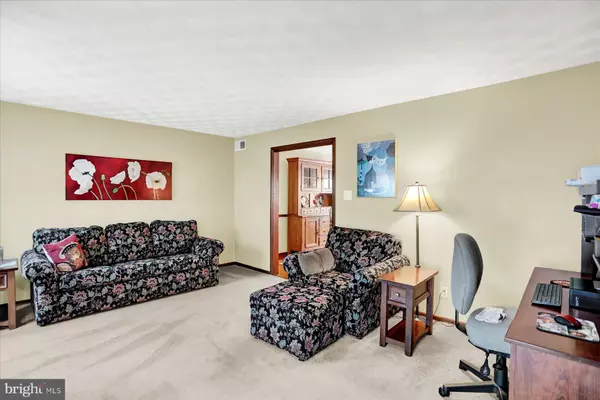 Mechanicsburg, PA 17055,402 ALISON AVENUE