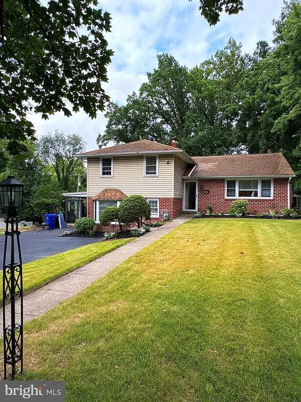 Cheltenham, PA 19012,100 BONCOUER RD