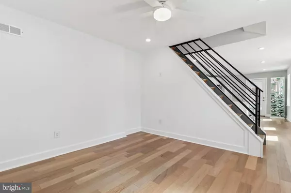 Ardmore, PA 19003,155 SHELDON LN