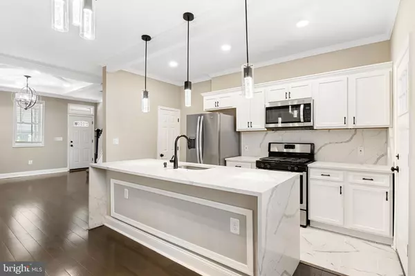 2233 HOMEWOOD AVE, Baltimore, MD 21218