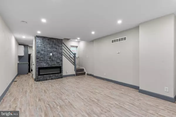 Philadelphia, PA 19133,2414 N 13TH ST