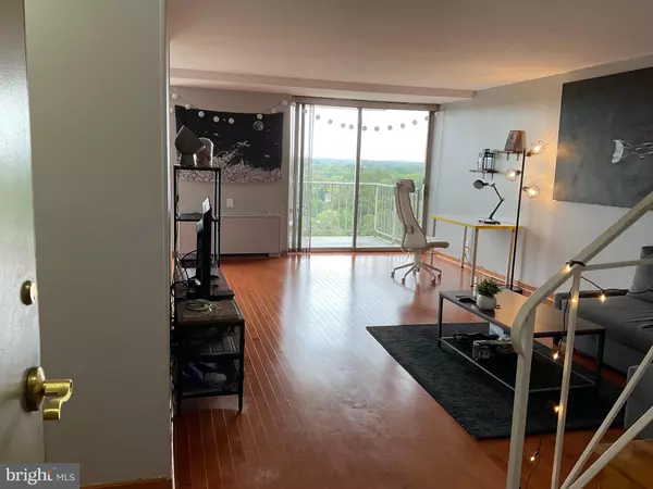 Alexandria, VA 22312,301 N BEAUREGARD ST #1114