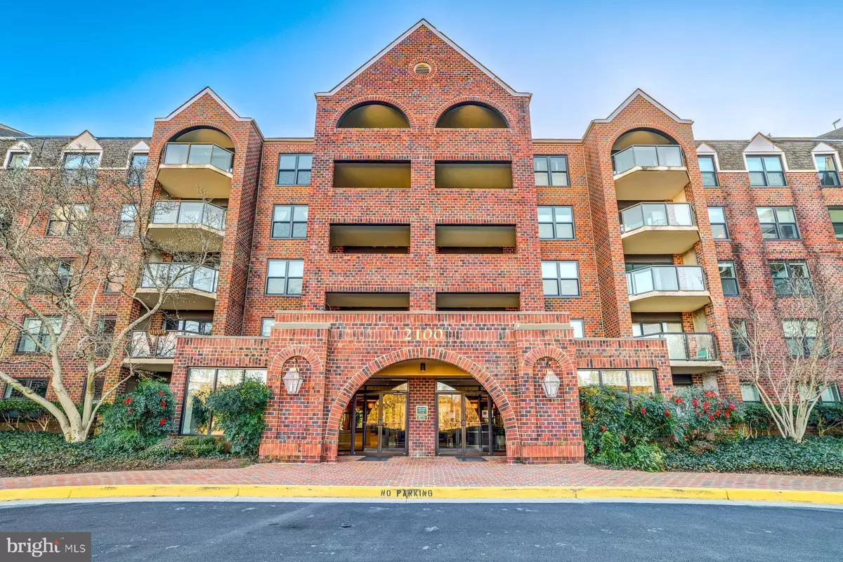 Arlington, VA 22201,2100 LANGSTON BLVD #348