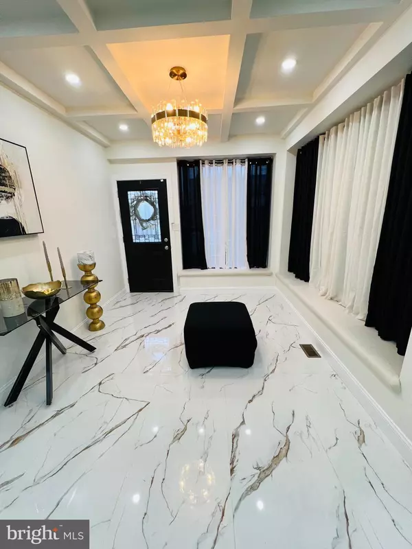 Philadelphia, PA 19131,5347 W MONTGOMERY AVE