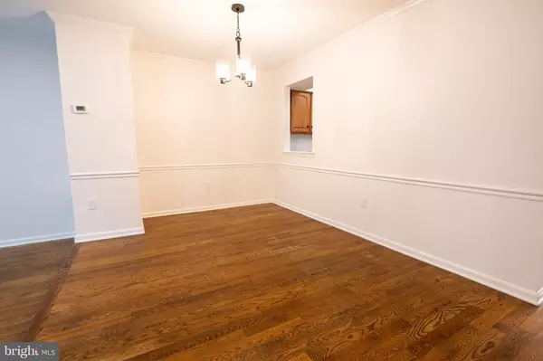 Falls Church, VA 22043,2119 HUTCHISON GROVE CT