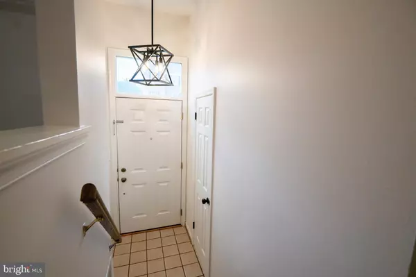 Falls Church, VA 22043,2119 HUTCHISON GROVE CT