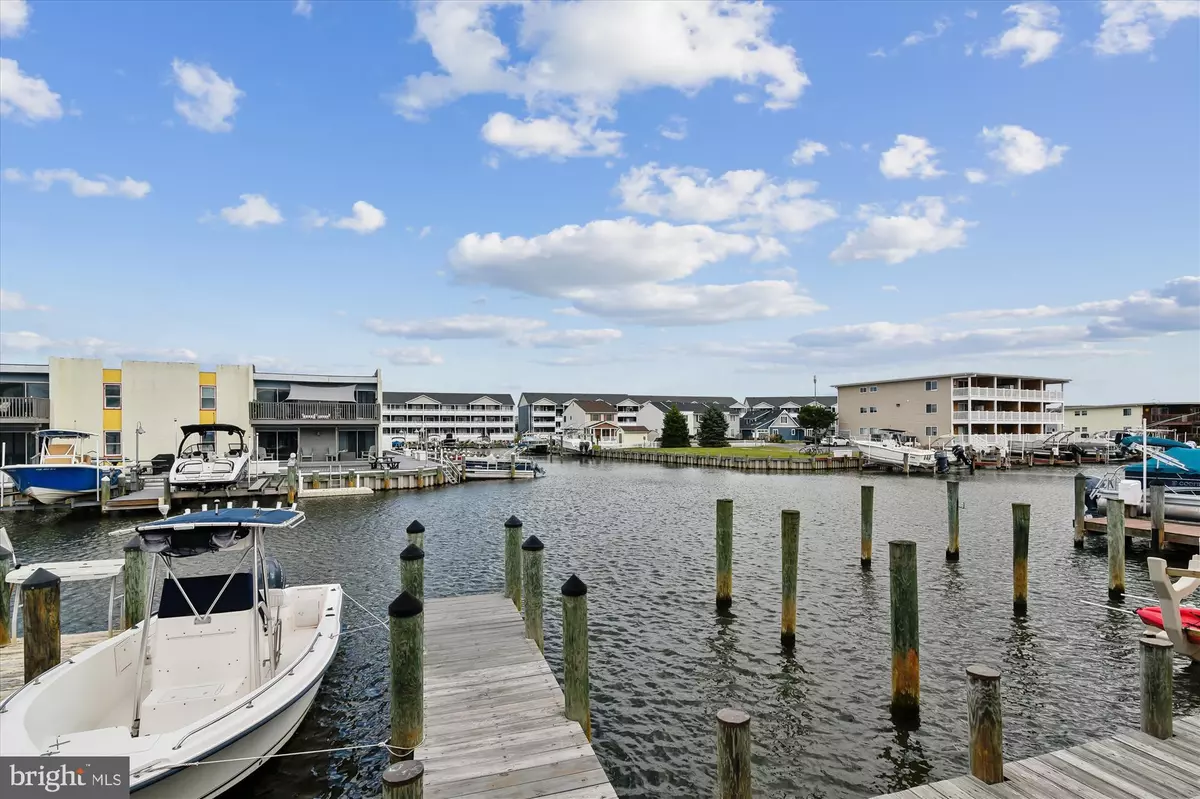 Ocean City, MD 21842,160-B CAPTAINS QUARTERS RD