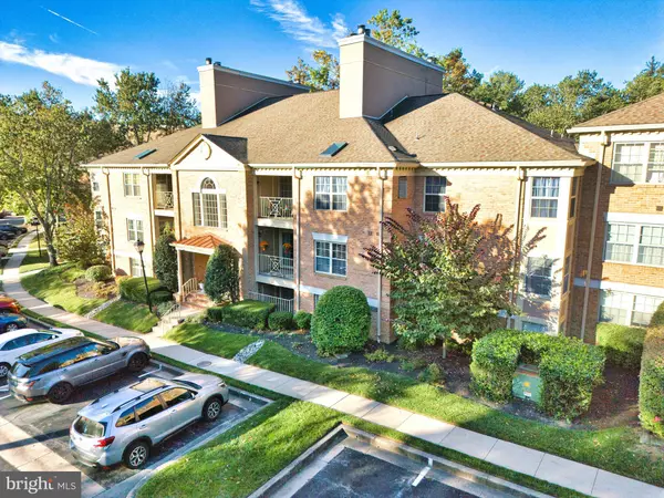 Sparks Glencoe, MD 21152,14204 DOVE CREEK WAY #206