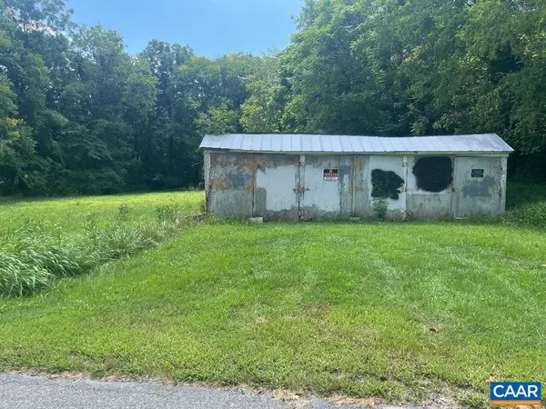 Louisa, VA 23093,85 MEADOW AVE #85&86