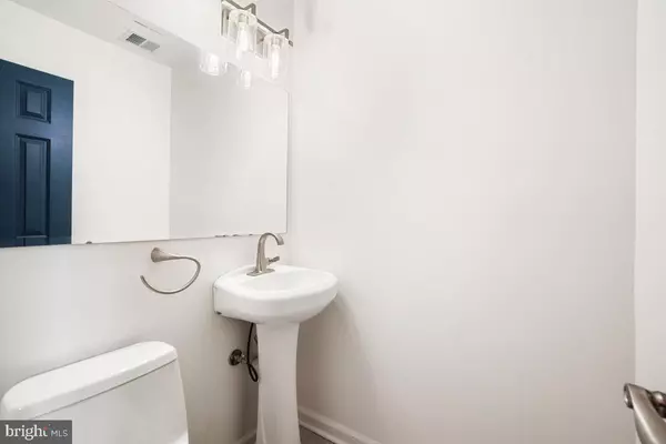 Reston, VA 20191,2134 GOLF COURSE DR