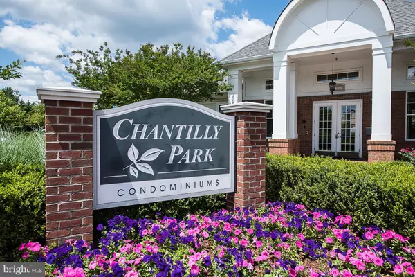 3830 LIGHTFOOT ST #329, Chantilly, VA 20151