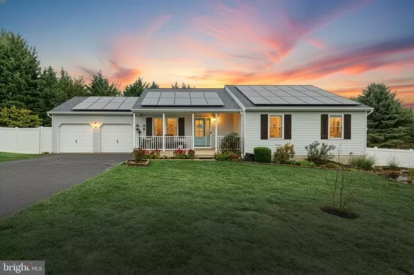 42 BROOK HOLLOW AVE, Felton, PA 17322