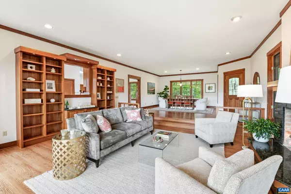 Crozet, VA 22932,6585 FOXCLIFF LN