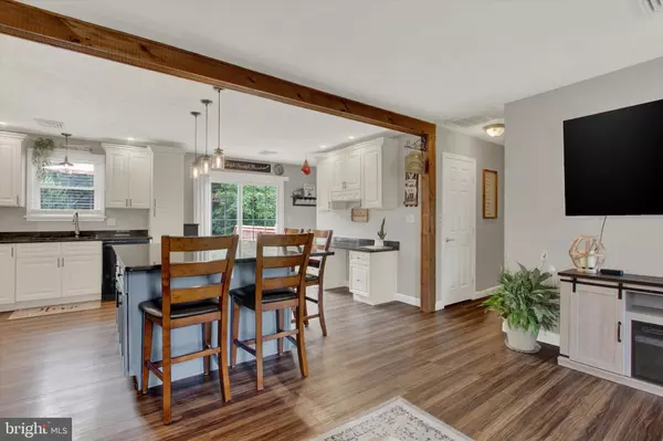 Hanover, PA 17331,56 HIGHVIEW DR