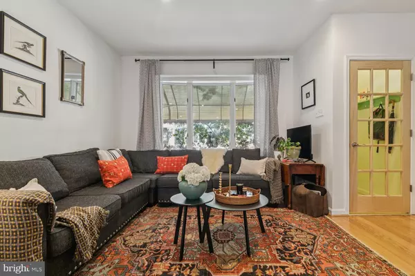 Philadelphia, PA 19147,1128 CROSS ST