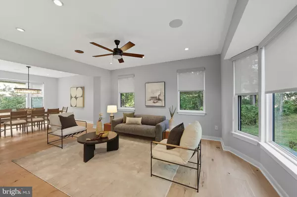 Voorhees, NJ 08043,10 FAIRWAY DR