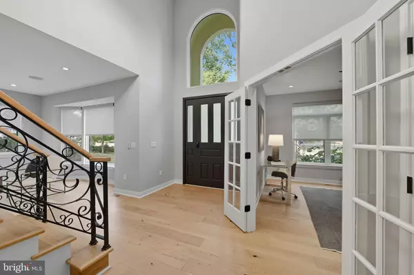 Voorhees, NJ 08043,10 FAIRWAY DR