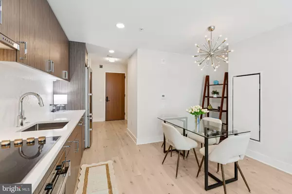 Washington, DC 20003,1211 VAN ST SE #1003