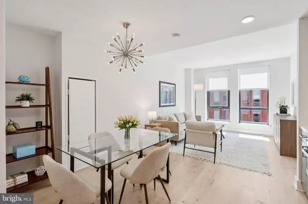 1211 VAN ST SE #1003, Washington, DC 20003