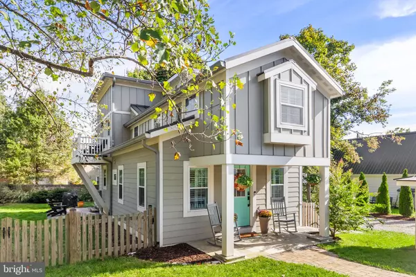 18344 RAILROAD ST,  Bluemont,  VA 20135