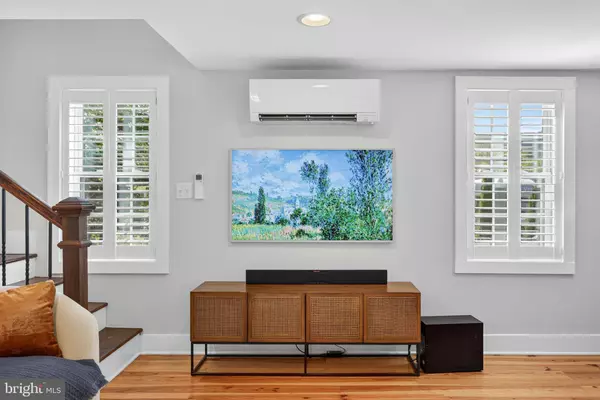 Bluemont, VA 20135,18344 RAILROAD ST