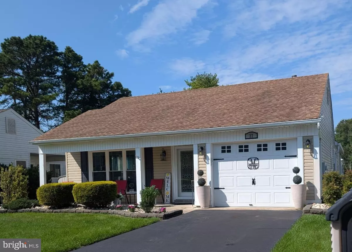 Southampton, NJ 08088,37 STRATFORD RD
