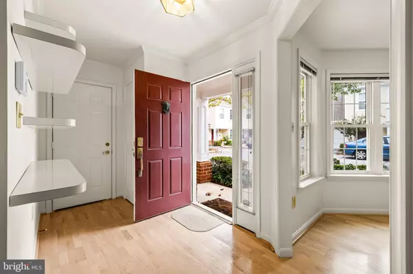 Baltimore, MD 21208,9101 HOWARD SQUARE DR #9101