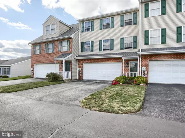 Red Lion, PA 17356,126 COUNTRY RIDGE DR