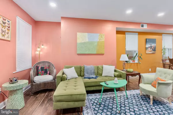Philadelphia, PA 19144,5037 KEYSER ST
