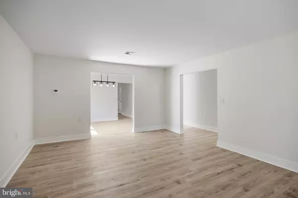 Southampton, NJ 08088,55 SHEFFIELD PL