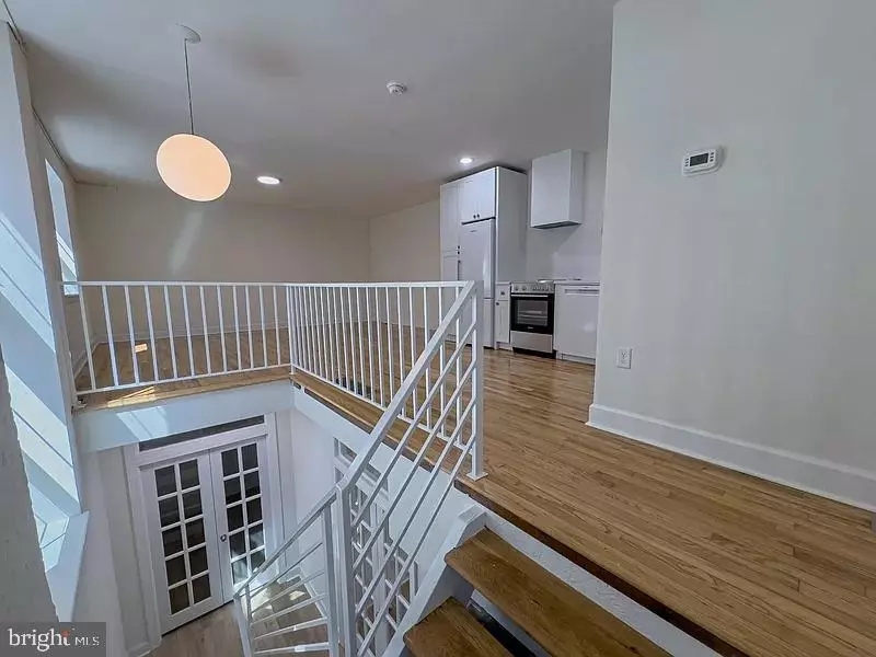 Philadelphia, PA 19130,536 N 19TH ST #1R